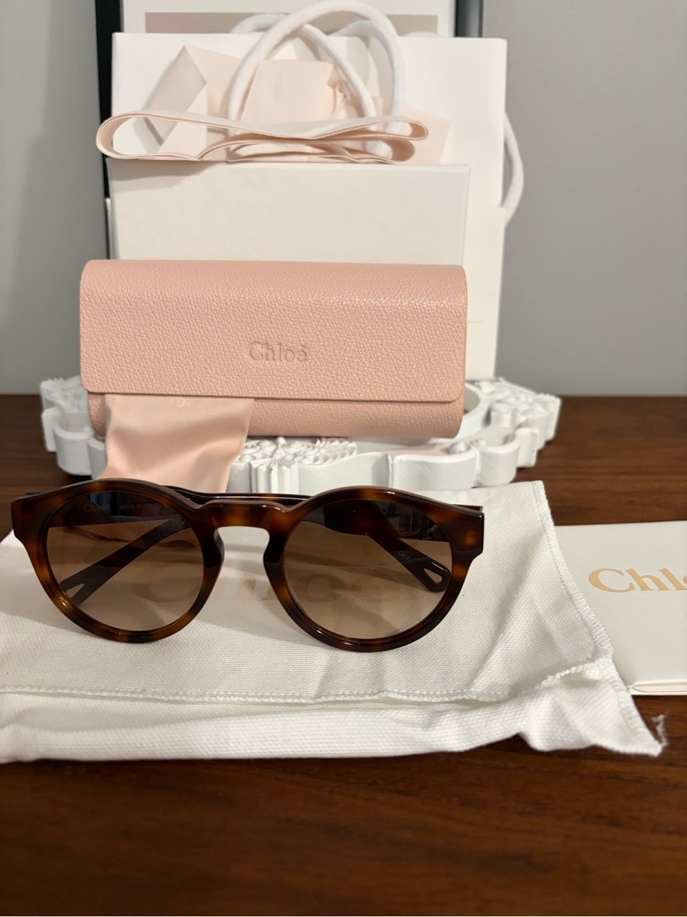 Chloé Pink Leather Sunglasses Case with Tortoiseshell Sunglasses